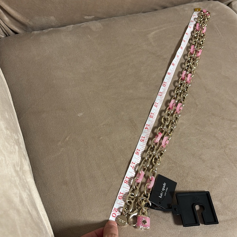 Kate Spade Light Gold & Pink Metal Chain link Belt with lock charm size Small/M - Picture 6 of 8